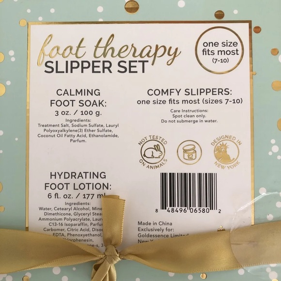 Goldessence bath and body collection- Foot therapy pink cute fluffy slipper set - Picture 2 of 2